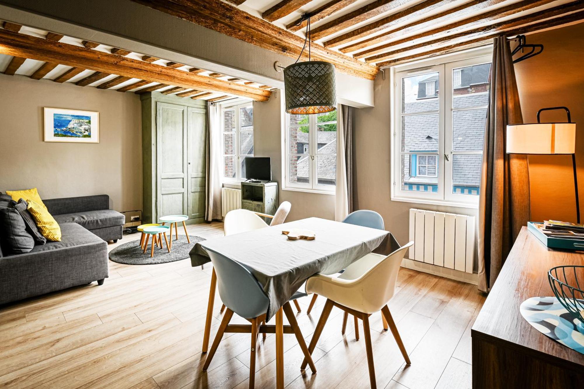 Cosy Loft - Plein Centre D'Honfleur Appartement Buitenkant foto